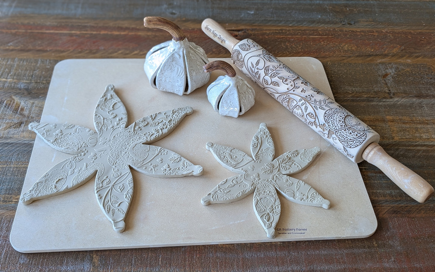 Create a Ceramic Pumpkin with Native Blanket Design | 11/02