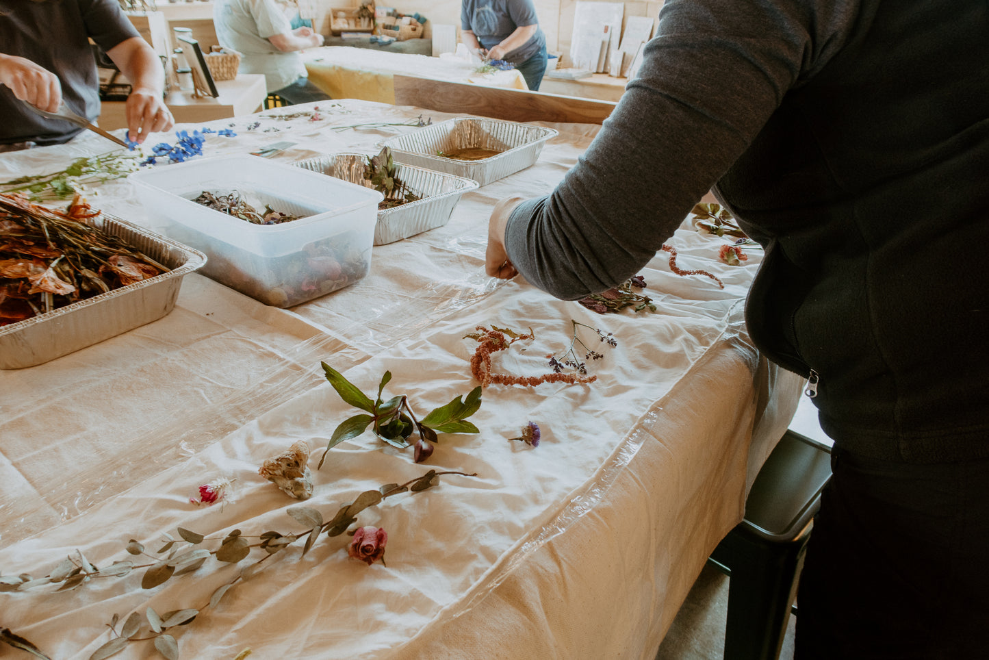 Botanical Dyeing on Silk Scarves with Timberline Flower Farm | 09/21