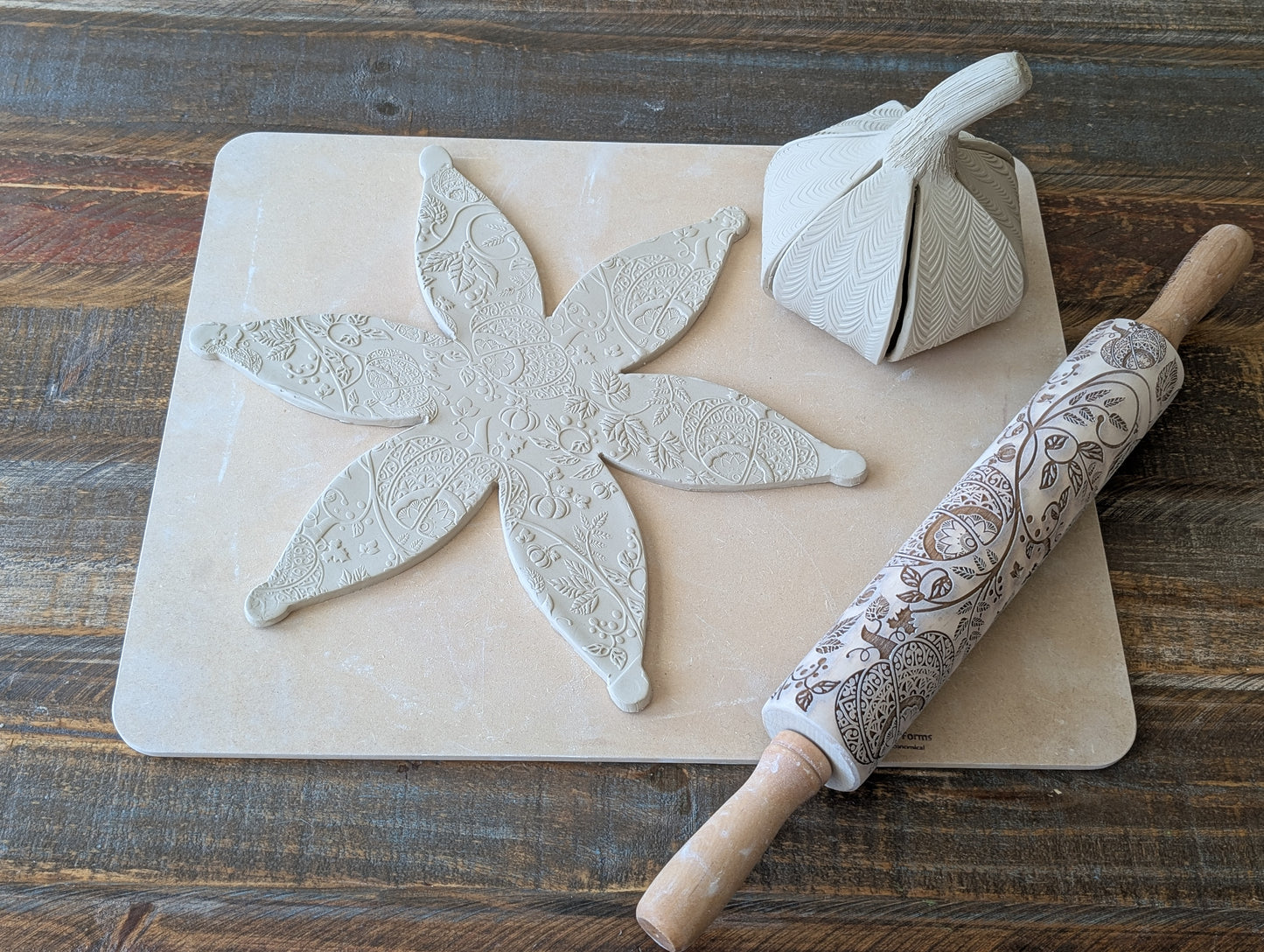 Create a Ceramic Pumpkin with Native Blanket Design | 11/02
