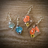Fall Botanical Resin Jewelry with Sonshine Arts | 10/14 | 6-8PM