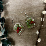 Winter Botanical Resin Jewelry with Sonshine Arts | 11/18 | 6-8PM